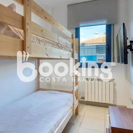 Apartamento Soleado - Amb Gran Terrassa Al Centre De Platja D'aro, Amb Parking I Piscina Comunitaria *