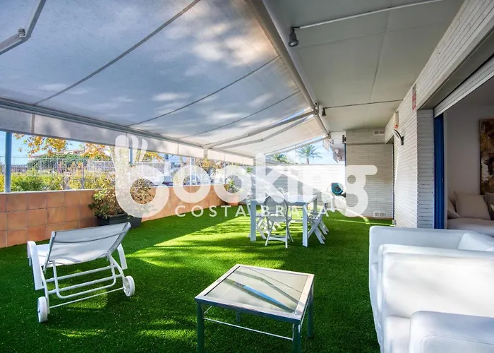 Soleado - Amb Gran Terrassa Al Centre De Platja D'aro, Amb Parking I Piscina Comunitària *