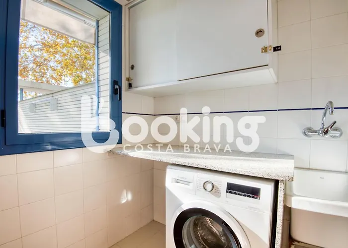 Soleado - Amb Gran Terrassa Al Centre De Platja D'aro, Amb Parking I Piscina Comunitària * Castell-Platja d'Aro