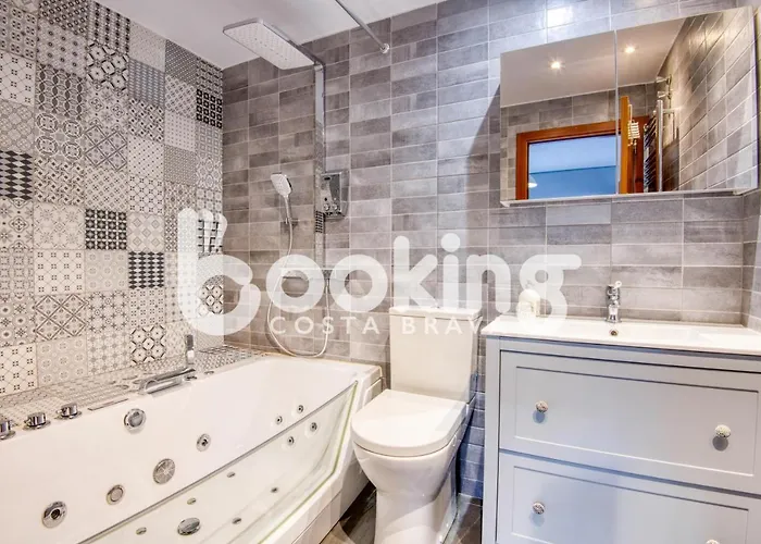 Soleado - Amb Gran Terrassa Al Centre De Platja D'aro, Amb Parking I Piscina Comunitària Appartement