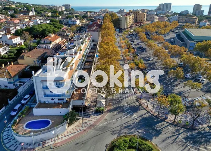 Soleado - Amb Gran Terrassa Al Centre De Platja D'aro, Amb Parking I Piscina Comunitària Appartement *