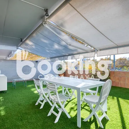 Soleado - Amb Gran Terrassa Al Centre De Platja D'aro, Amb Parking I Piscina Comunitaria