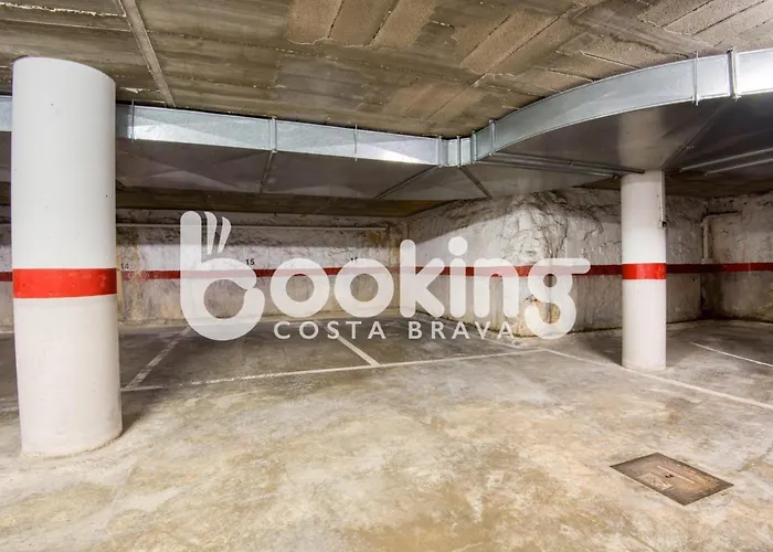 Soleado - Amb Gran Terrassa Al Centre De Platja D'aro, Amb Parking I Piscina Comunitaria Castell-Platja d’Aro