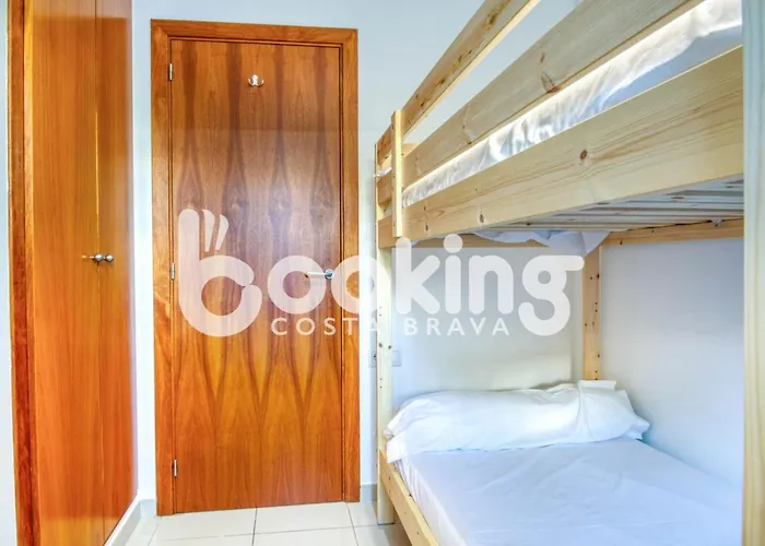 Soleado - Amb Gran Terrassa Al Centre De Platja D'aro, Amb Parking I Piscina Comunitaria *